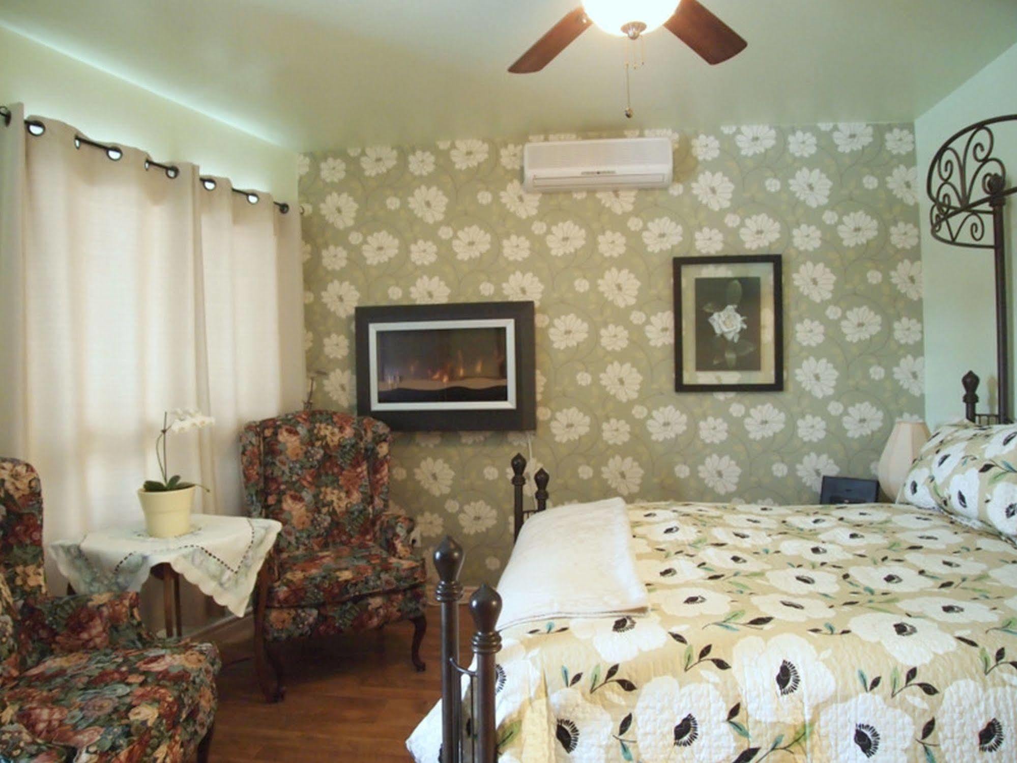 Our Valley View Bed & Breakfast Hampton Dış mekan fotoğraf